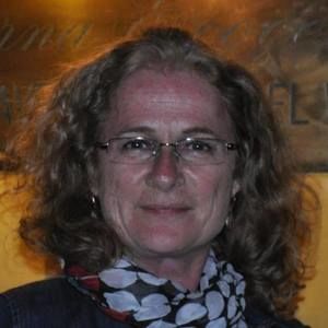 Meet your Posher, Josee